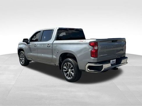 Used 2023 Chevrolet Silverado 1500 LT AWD/4WD image 25