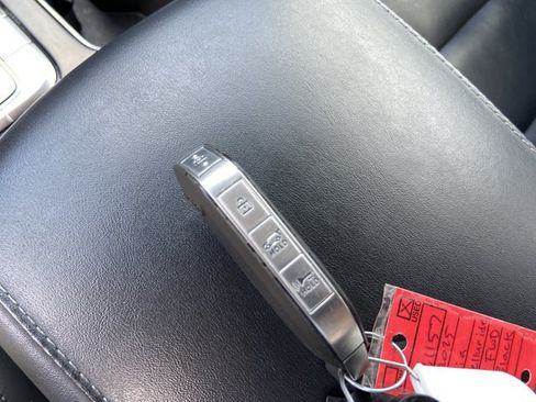 Used 2025 Kia Telluride S FWD image 47