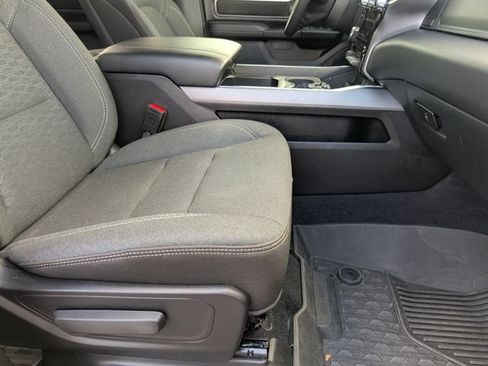 Used 2025 RAM 1500 Big Horn AWD/4WD image 27