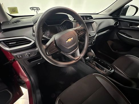 Used 2021 Chevrolet TrailBlazer LS FWD image 20