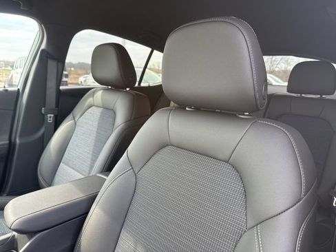 New 2026 Buick Envista Preferred w/ Convenience I Package FWD image 13