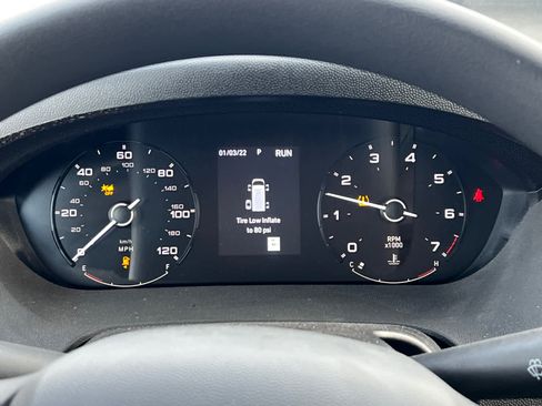 Used 2025 RAM ProMaster 3500 w/ Convenience Group image 17