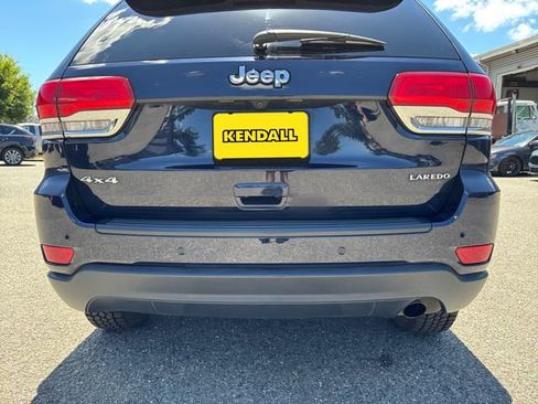 Used 2017 Jeep Grand Cherokee Laredo w/ Quick Order Package 23E AWD/4WD image 30