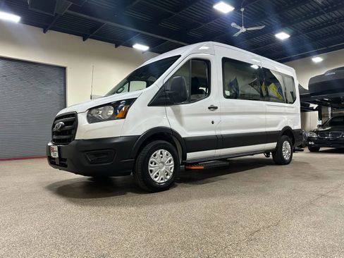 Used 2020 Ford Transit 150 Medium Roof image 2