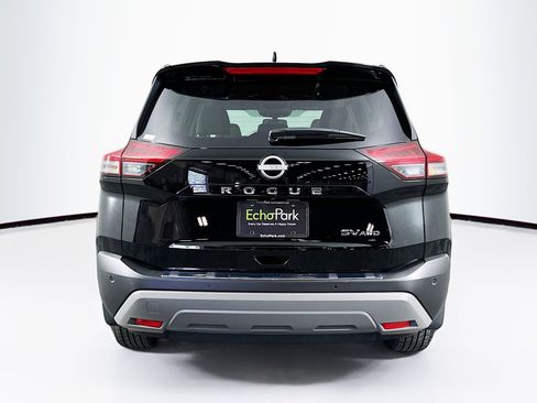 Used 2023 Nissan Rogue SV image 7