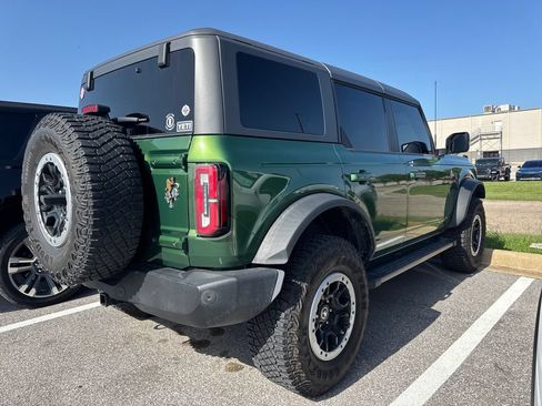 Used 2023 Ford Bronco Outer Banks w/ Sasquatch Package AWD/4WD image 5