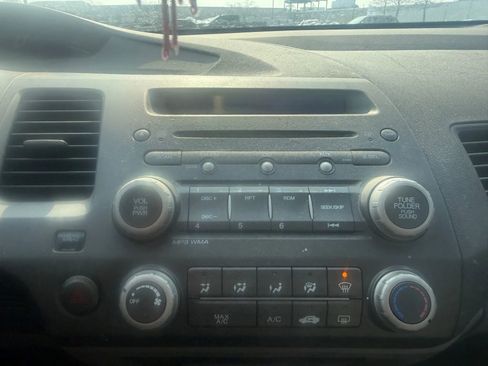 Used 2009 Honda Civic DX-VP image 5