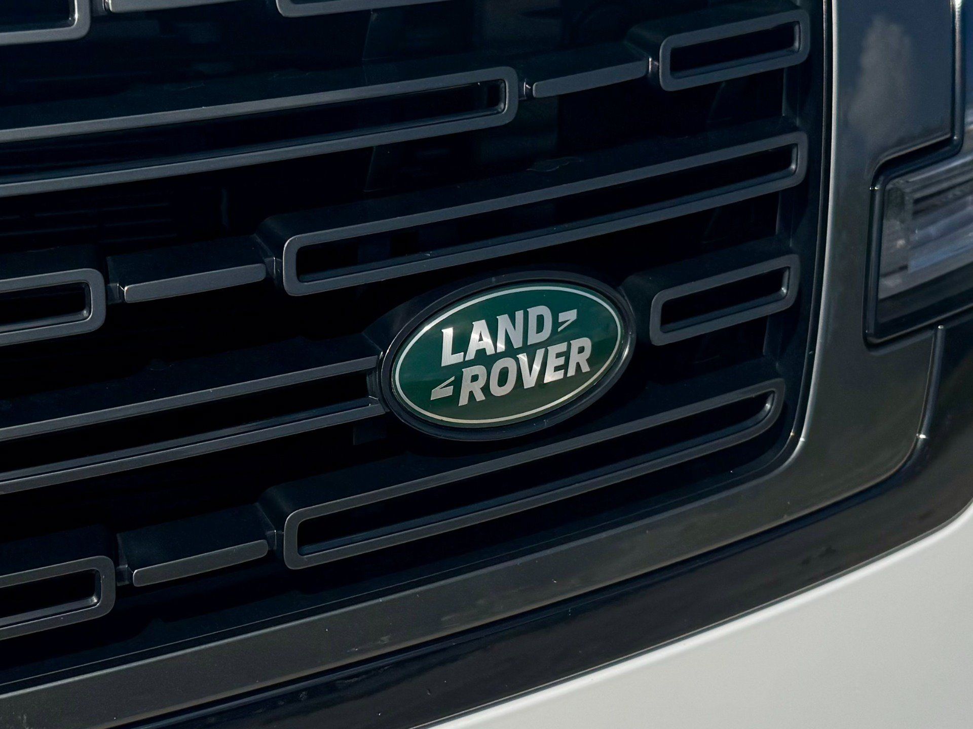 Used 2025 Land Rover Range Rover SE AWD/4WD image 69