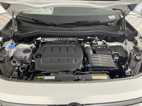 New 2026 Volkswagen Tiguan SE R-Line AWD/4WD image 19