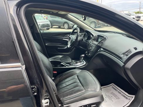 Used 2012 Buick Regal Premium image 15