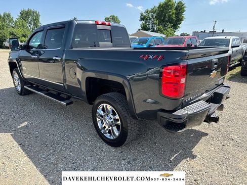 Used 2018 Chevrolet Silverado 2500 High Country w/ Duramax Plus Package AWD/4WD image 4