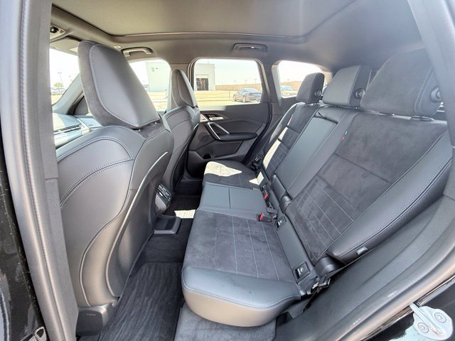 Used 2025 BMW X1 M35i w/ Premium Package AWD/4WD image 11