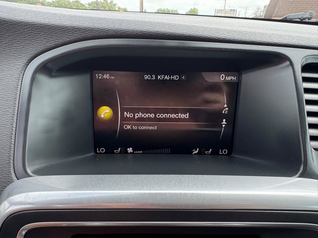 Used 2018 Volvo V60 T5 Cross Country w/ Convenience Package AWD/4WD image 36
