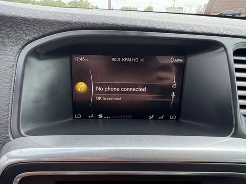 Used 2018 Volvo V60 T5 Cross Country w/ Convenience Package AWD/4WD image 36