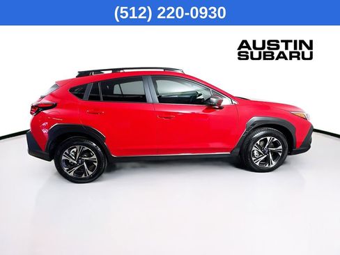 Used 2025 Subaru Crosstrek 2.0i Premium image 9