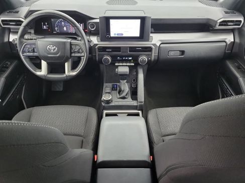 Used 2025 Toyota 4Runner SR5 AWD/4WD image 14