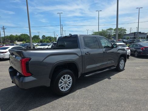 New 2026 Toyota Tundra SR5 AWD/4WD image 4