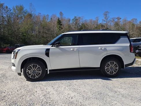New 2026 Nissan Armada SL RWD image 5