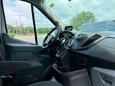 Used 2019 Ford Transit 350 156 DRW RWD image 12