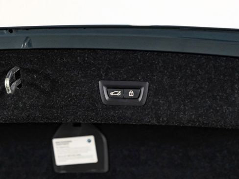 Used 2020 BMW 330i Sedan w/ Convenience Package image 51