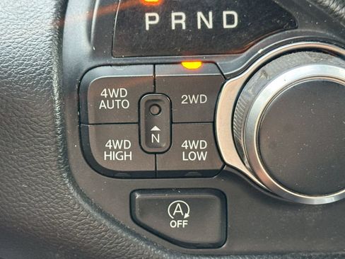 Used 2019 RAM 1500 Big Horn AWD/4WD image 22