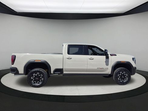 New 2026 GMC Sierra 2500 AT4X w/ LPO, Black Badging Package AWD/4WD image 6