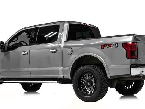 Used 2019 Ford F150 Lariat AWD/4WD image 4