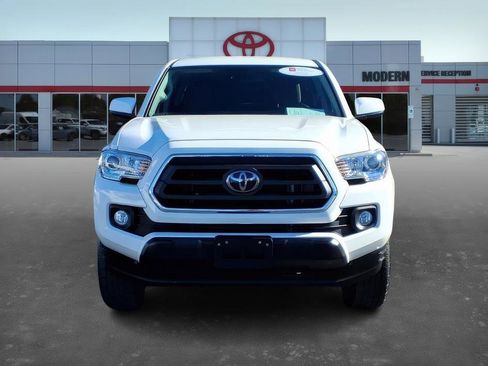 Certified 2023 Toyota Tacoma SR5 image 2