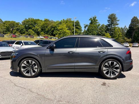 Used 2025 Audi Q8 Prestige AWD/4WD image 3