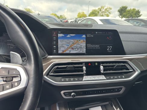 Used 2023 BMW X5 xDrive40i w/ Executive Package AWD/4WD image 17