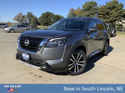 New 2025 Nissan Pathfinder Platinum
