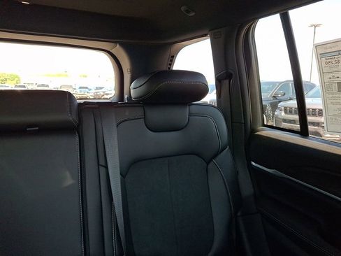 New 2026 Jeep Grand Cherokee Altitude AWD/4WD image 15