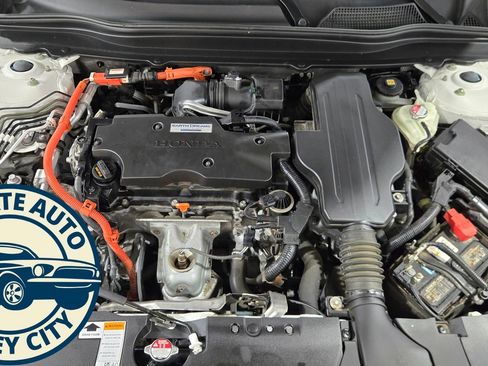 Used 2018 Honda Accord Touring image 46