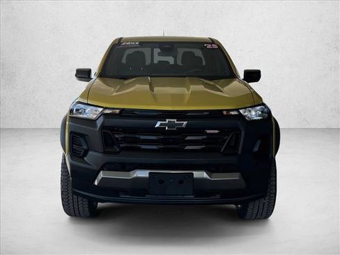 Used 2024 Chevrolet Colorado Trail Boss w/ Technology Package image 7