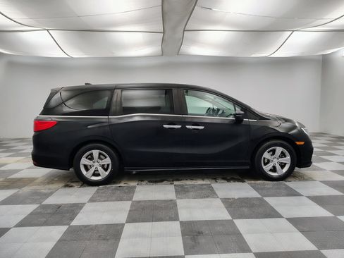 Used 2018 Honda Odyssey EX-L image 11