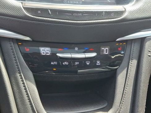 Used 2017 Cadillac XT5 Luxury w/ Driver Awareness Package image 18