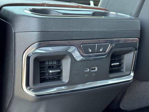 New 2026 GMC Sierra 1500 Denali Ultimate w/ LPO, Black Badging Package AWD/4WD image 26