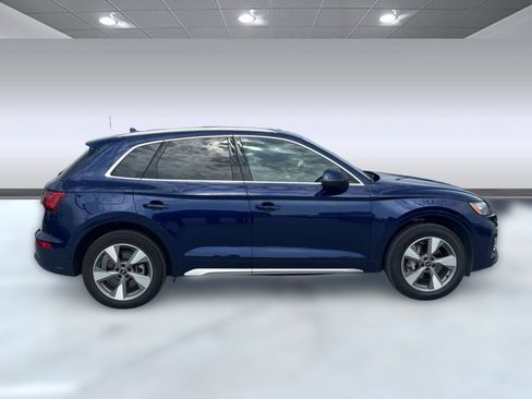 Certified 2023 Audi Q5 2.0T Premium Plus w/ Premium Plus Package AWD/4WD image 8