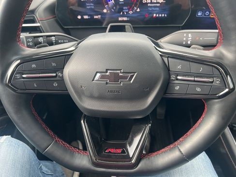 Used 2024 Chevrolet Traverse RS image 14