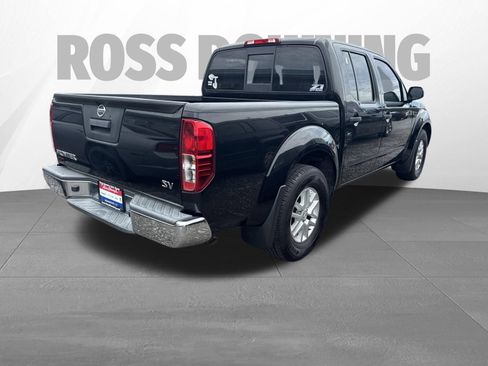 Used 2021 Nissan Frontier SV RWD image 3