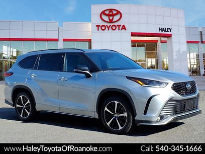 Certified 2022 Toyota Highlander XSE