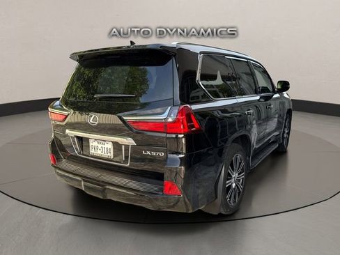 Used 2021 Lexus LX 570 4WD w/ Luxury Package image 4