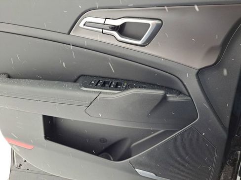 New 2026 Kia Sportage EX image 16