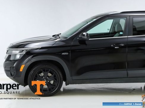 Used 2021 Kia Seltos EX AWD/4WD image 3