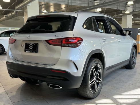 Certified 2021 Mercedes-Benz GLA 250 4MATIC image 3