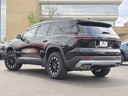 New 2026 Chevrolet Traverse Z71 w/ Enhanced Driving Package AWD/4WD image 11
