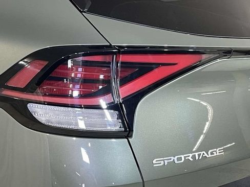Used 2023 Kia Sportage X-Pro Prestige AWD/4WD image 16