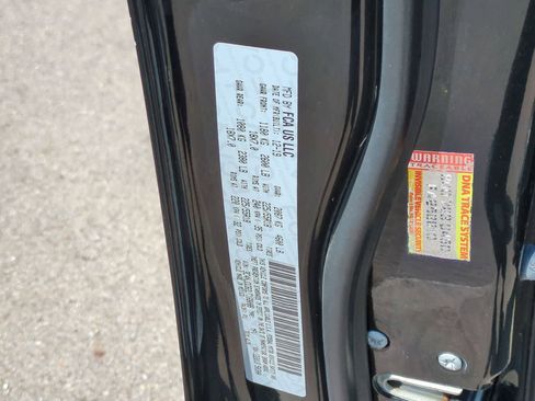 Used 2020 Jeep Compass Limited image 36