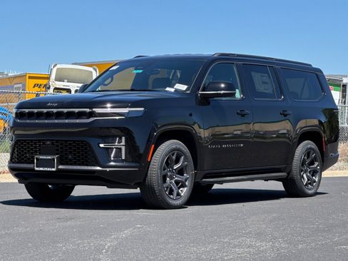 New 2026 Jeep Grand Wagoneer L Limited AWD/4WD image 7
