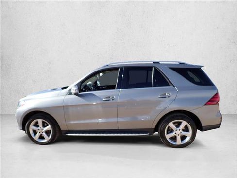 Used 2016 Mercedes-Benz GLE 350 image 2